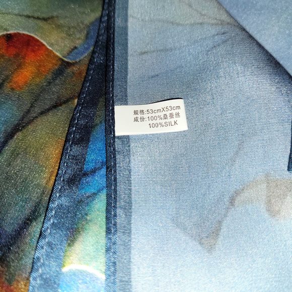 NWT Genuine 100% Mulberry Silk Satin Scarf 20"x20" Small Square Shawl 5490 - Picture 6 of 8